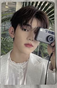 ZEROBASEONE トレカ ジャンハオのサムネイル