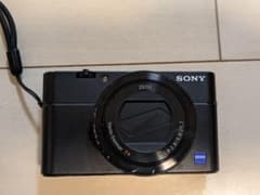 SONY Cyber−Shot RX DSC-RX100M5のサムネイル