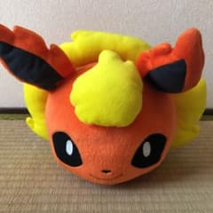 ポケモン  ブースター  ぬいぐるみのサムネイル
