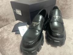 PRADA ♡ ローファー 25cmのサムネイル