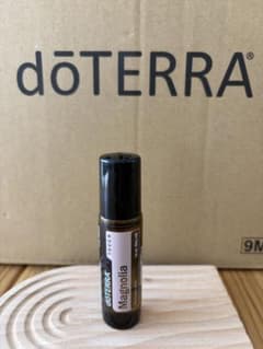 doTERRA Magnolia Touch 10mL ロールオン - メルカリ