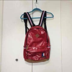 送料込 最終 赤 リュックのサムネイル