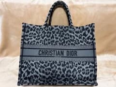Christian Dior Book Tote ヒョウ柄 ラージサイズ - メルカリ