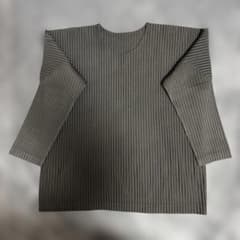 HOMME PLISSE ISSEY MIYAKE長袖のサムネイル