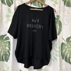 AZUL アズール　レディース　黒ロゴ入り　Tシャツ　Mのサムネイル