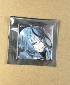 OVER REQUIEMZ ステラワース 缶バッジ モリィ - メルカリ