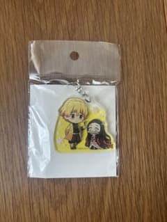新品未開封！鬼滅の刃 我妻善逸 竈門禰豆子 アクリルキーホルダーのサムネイル