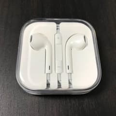 iPhoneイヤホンのサムネイル
