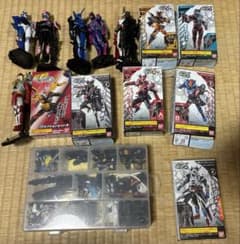仮面ライダー 装動シリーズフィギュア ジャンクまとめ売り - メルカリ