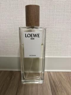 うーき様専用　LOEWE 001 WOMAN 50ml 香水のサムネイル