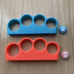 コントローラーグリップ　switch対応　ジョイコン用　2個セット　赤＆青