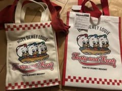 東京ディズニーリゾート ヒューイ・デューイ・ルーイ バッグ 2点セットのサムネイル