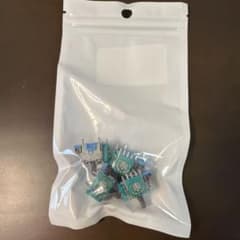 未開封PS5コントローラー修理部品4個入り