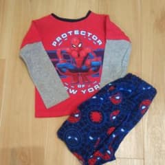 スパイダーマンパジャマ 男の子 110 カットソー フリース 冬のサムネイル