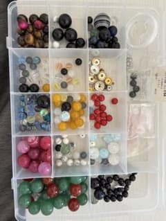 ハンドメイド用 パワーストーン.天然石・ビーズパーツ詰め合わせセットのサムネイル