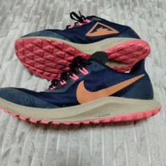 NIKEナイキ　PEGASUS36　ペガサス　トレイルのサムネイル