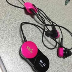 Bluetoothイヤホン ウォークマンのサムネイル