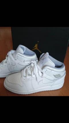 ジョーダン1 JORDANのサムネイル