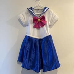 セーラームーンコスチューム（青と白）のサムネイル