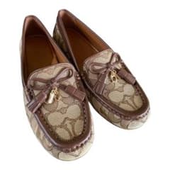 新品　定価39,600円　コーチ COACH シグネチャー柄 ローファー 35のサムネイル