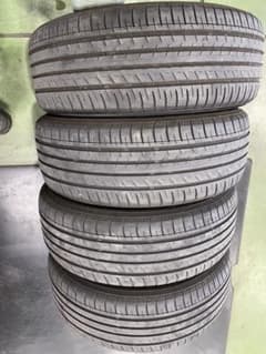 EXID様専用　185/55R16 ヨコハマブルーアースGTのサムネイル