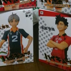 ハイキュー フィギュア 黒尾 菅原 セットのサムネイル