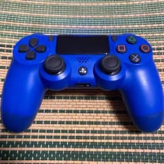 PS4 純正コントローラーのサムネイル