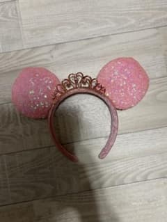 ディズニー カチューシャ ピンク スパンコール ティアラのサムネイル