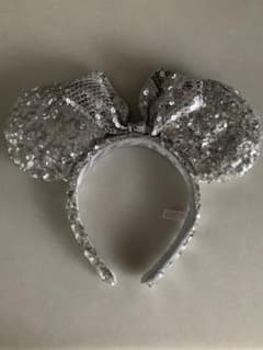 【美品】ディズニー　ミニーちゃんカチューシャのサムネイル