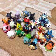ポケモンフィギアのサムネイル