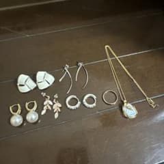 レディース アクセサリー まとめ売り　ピアス　ネックレス　指輪のサムネイル