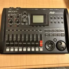 ZOOM R8 マルチトラックレコーダー 本体のサムネイル