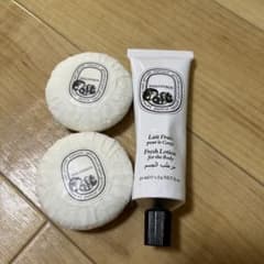 【新品未使用】50mlディプティック ボディーローションフィロシコス+ソープ2個のサムネイル