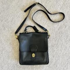 早い者勝ち】OLD COACH レザーショルダーバッグ ブラック #5130 - メルカリ