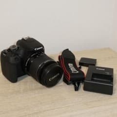 キヤノン Canon EOS Kiss X90 一眼レフ　カメラのサムネイル