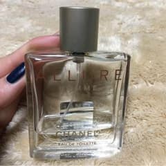 CHANEL香水のサムネイル