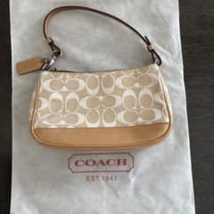 COACHカバンのサムネイル