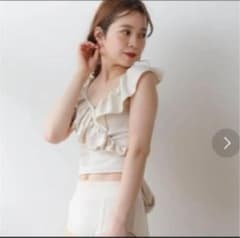 who’s who Chico 水着　ベージュ×ブラウン花柄！値下げ！！のサムネイル