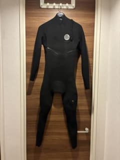 リップカール　ウエットスーツ　サイズSのサムネイル