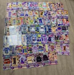 アイカツカード82枚まとめ売り - メルカリ