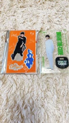 INI 尾崎匠海 アクリルスタンド 2種セットのサムネイル