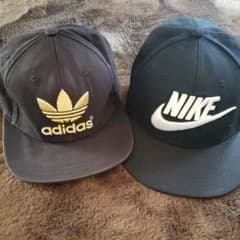 adidas　NIKEキャップセットのサムネイル
