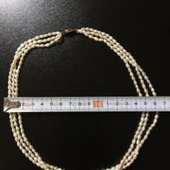 3連 淡水パール ネックレス（中古品）のサムネイル