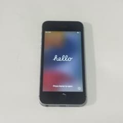iPhone SE 第一世代 【バッテリー100%】 64G SIMフリー⑫ - メルカリ