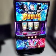 スマスロ デビルメイクライ5 実機 スマスロ実機 デビルメイクライ5 - メルカリ
