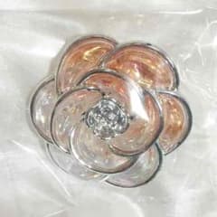 ヘアアクセ お花のサムネイル