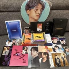 ATEEZ ウヨン WOOYOUNG まとめ売り うちわ トレカ - メルカリ