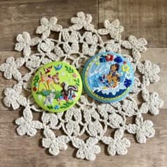 刺繍缶バッジ　リロandスティッチ、バンビ２個セットのサムネイル