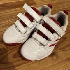 少年野球 トレーニングシューズ adidas 21.5のサムネイル