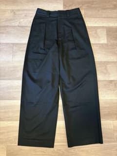 UNITEDARROWS購入THE HINOKI ブラック ワイドパンツのサムネイル